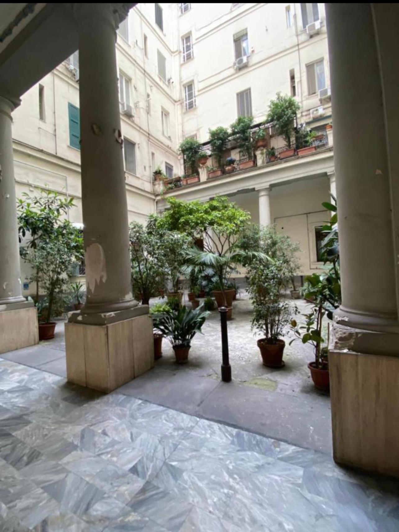 La Lepre Bovio Hotel Nápoles Exterior foto